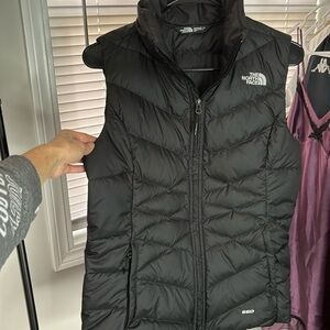 Women’s North Face Zip-Up Vest - Size Small